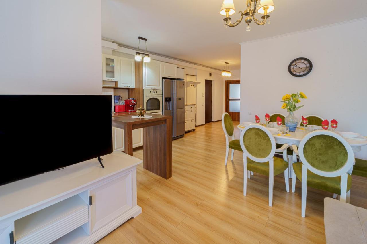 5* Mansion In City Center Κλουζ-Ναπόκα Εξωτερικό φωτογραφία