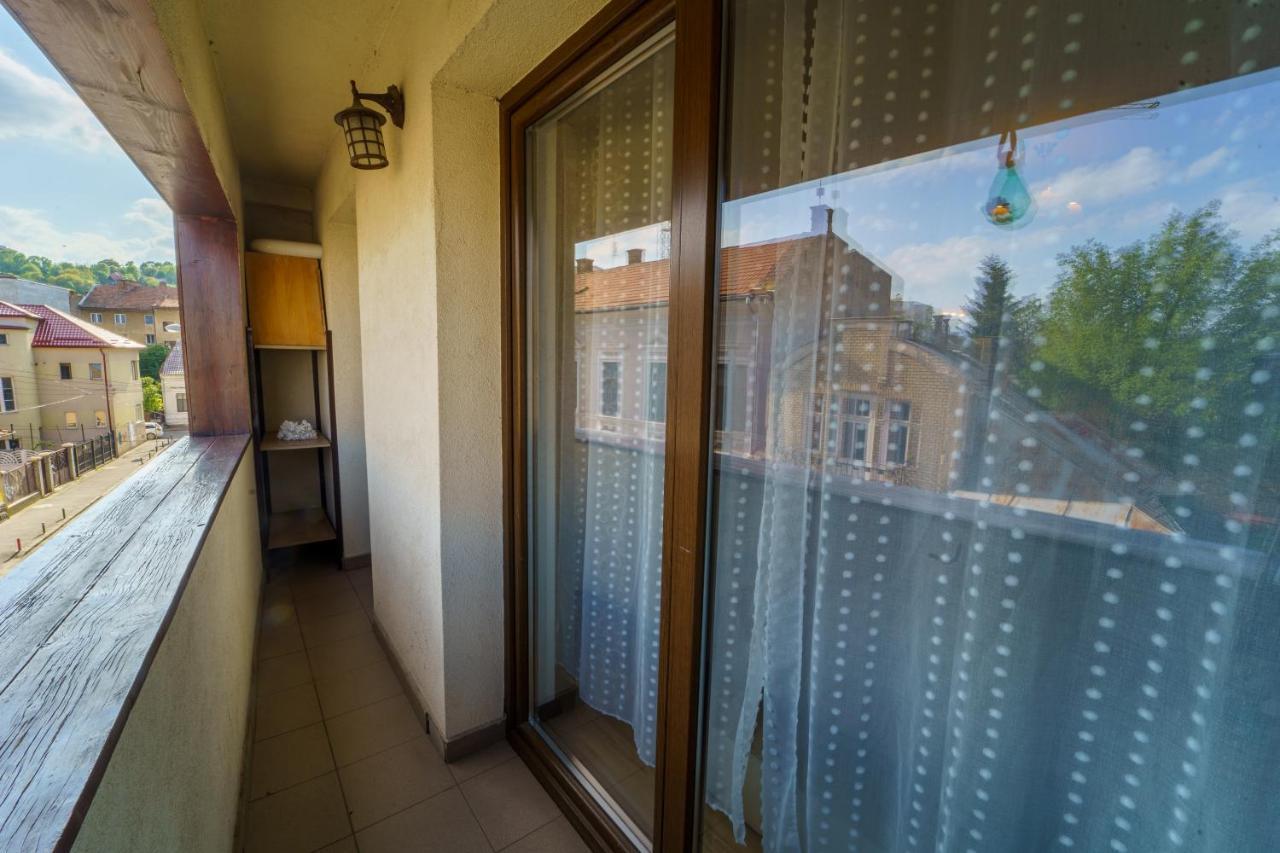 5* Mansion In City Center Κλουζ-Ναπόκα Εξωτερικό φωτογραφία